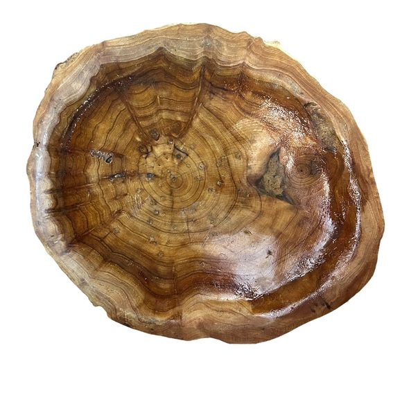 Large vintage carved wooden burled basket bowl. Root wood decorative basket. - Picture 9 of 9